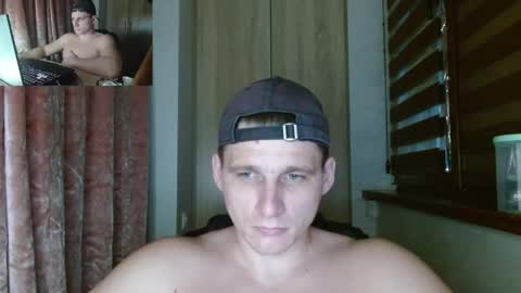 Snapshot of poliglotjoe2 chatting on 04/26/26, 03:32 Poliglotjoe2 online show from 04/26/26, 03:32