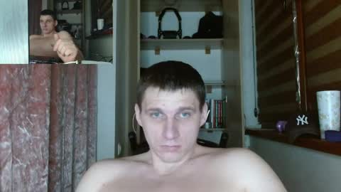 Snapshot of poliglotjoe2 chatting on 05/13/26, 05:43 Poliglotjoe2 online show from 05/13/26, 05:43