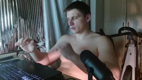 Snapshot of poliglotjoe2 chatting on 05/25/26, 01:55 Poliglotjoe2 online show from 05/25/26, 01:55