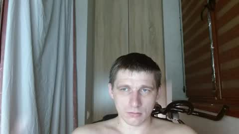 Snapshot of poliglotjoe2 chatting on 05/29/26, 03:26 Poliglotjoe2 online show from 05/29/26, 03:26