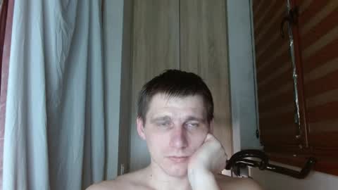 Snapshot of poliglotjoe2 chatting on 06/01/26, 06:04 Poliglotjoe2 online show from 06/01/26, 06:04