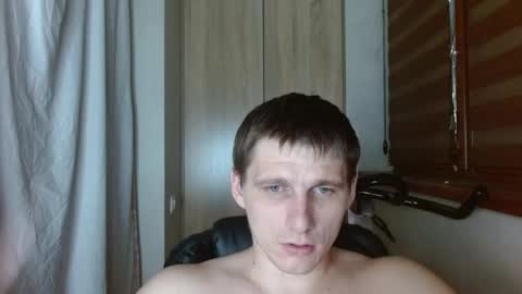 Snapshot of poliglotjoe2 chatting on 06/02/26, 06:43 Poliglotjoe2 online show from 06/02/26, 06:43