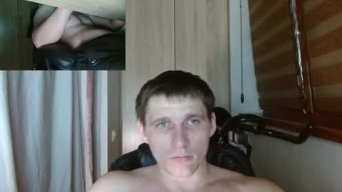 Snapshot of poliglotjoe2 chatting on 06/11/26, 11:36 Poliglotjoe2 online show from 06/11/26, 11:36