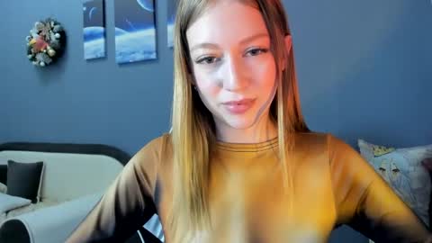 Snapshot of polihoney chatting on 01/12/25, 04:29 Polina online show from 01/12/25, 04:29