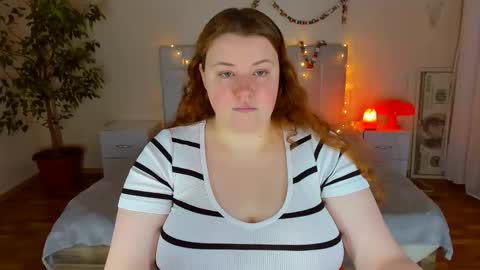 Snapshot of polinasallivan chatting on 01/14/26, 04:56 Polina online show from 01/14/26, 04:56