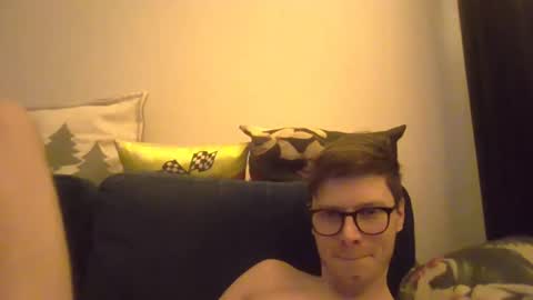 Snapshot of polish2000 chatting on 01/20/25, 07:04 Polish Boy online show from 01/20/25, 07:04