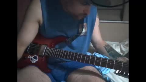 Snapshot of polishrifle3 chatting on 10/18/25, 08:59 jaws online show from 10/18/25, 08:59