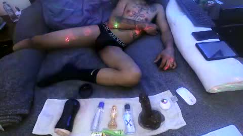 pollardj906 online show from 01/23/25, 07:22