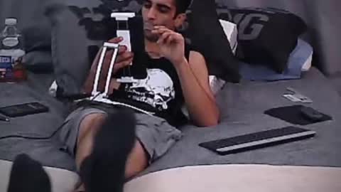 pollardj906 online show from 03/10/25, 05:54