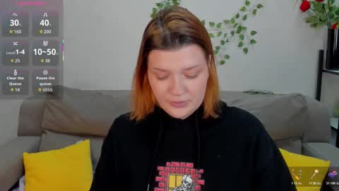 Polly online show from 12/18/25, 01:22