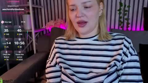 Polly online show from 04/28/26, 01:48