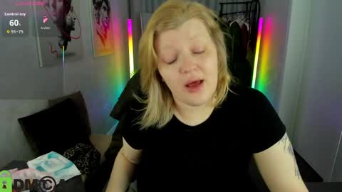 Polly online show from 05/28/26, 01:14
