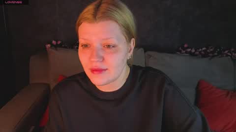 Polly online show from 06/01/26, 01:07