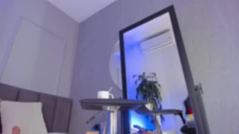 Snapshot of pollybabe_ chatting on 11/27/25, 10:06 POLLY online show from 11/27/25, 10:06