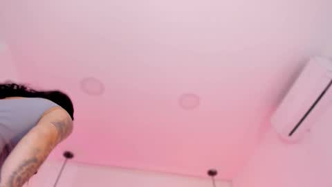Snapshot of pollybabe_ chatting on 01/13/26, 10:42 POLLY online show from 01/13/26, 10:42