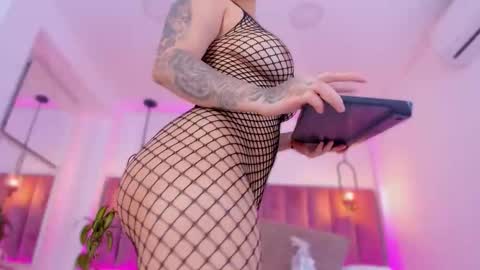 Snapshot of pollybabe_ chatting on 03/15/26, 10:32 POLLY online show from 03/15/26, 10:32