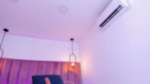 Snapshot of pollybabe_ chatting on 05/08/26, 10:20 POLLY online show from 05/08/26, 10:20