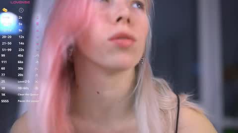 Snapshot of pollybun chatting on 11/23/25, 03:34 Anna online show from 11/23/25, 03:34