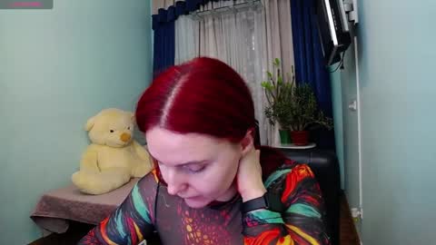 Snapshot of pollygreen chatting on 12/14/24, 07:51 Olivia online show from 12/14/24, 07:51