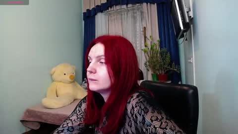 Snapshot of pollygreen chatting on 01/07/25, 08:24 Olivia online show from 01/07/25, 08:24