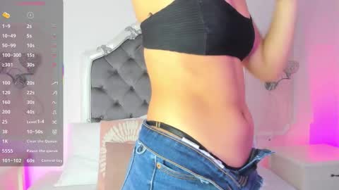 Carolina online show from 10/14/25, 03:18