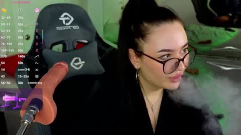 pollyshmidt online show from 02/02/25, 10:17