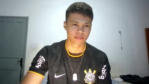 Snapshot of pollyster chatting on 12/23/24, 06:58 pollyster online show from 12/23/24, 06:58