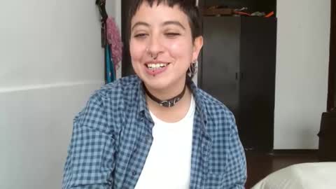 Poly online show from 12/12/24, 05:48