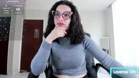 paulina barnett online show from 06/26/26, 03:05