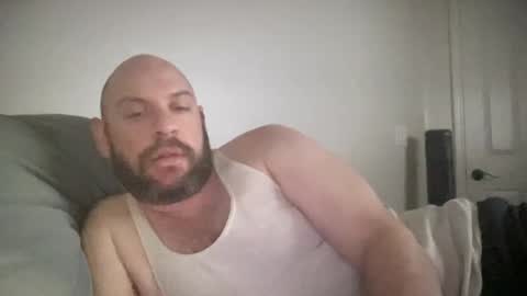 Snapshot of poneloc01 chatting on 11/18/25, 06:23 poneloc01 online show from 11/18/25, 06:23