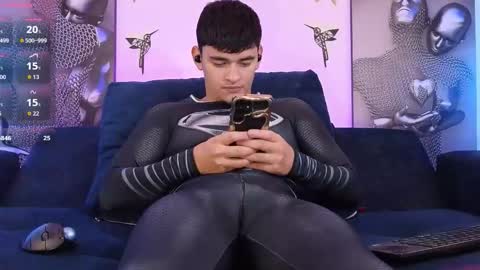    online show from 11/25/25, 09:15