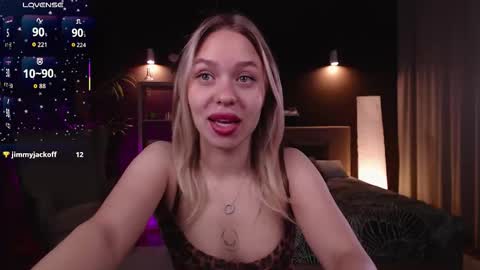 Eva online show from 09/12/25, 01:06