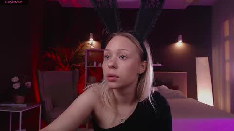 Eva online show from 09/26/25, 01:09