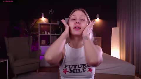 Eva online show from 10/07/25, 01:14