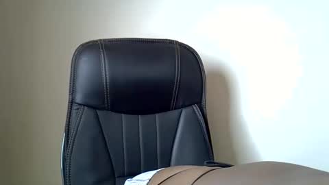 Snapshot of pookie245909 chatting on 06/05/26, 07:19 pookie245909 online show from 06/05/26, 07:19