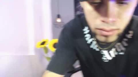 Snapshot of pool_vega chatting on 10/12/25, 11:31 pool  online show from 10/12/25, 11:31