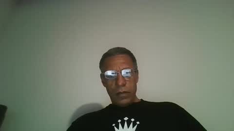 Snapshot of poolguy2496 chatting on 09/14/25, 04:44 poolguy2496 online show from 09/14/25, 04:44