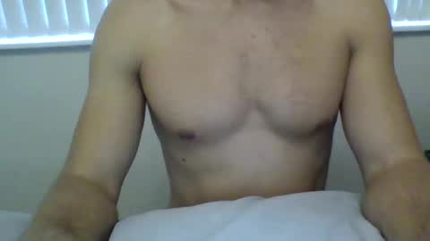 Snapshot of poomplex002 chatting on 10/19/25, 02:18 TheMan002 online show from 10/19/25, 02:18