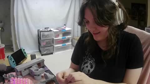 Puppy online show from 12/30/24, 05:26