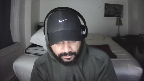 popfizzt online show from 10/28/25, 01:53