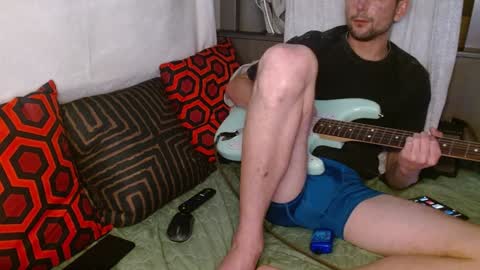 Snapshot of poppunk4life chatting on 01/22/25, 10:40 Kyle online show from 01/22/25, 10:40