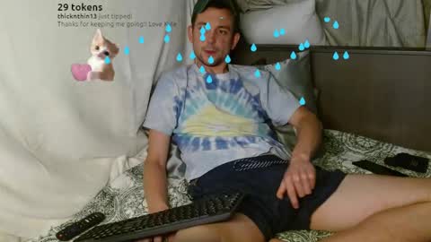 Snapshot of poppunk4life chatting on 02/19/25, 01:51 Kyle online show from 02/19/25, 01:51