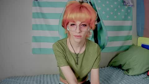 Snapshot of poppyfluffy chatting on 04/08/26, 01:16 poppyfluffy online show from 04/08/26, 01:16