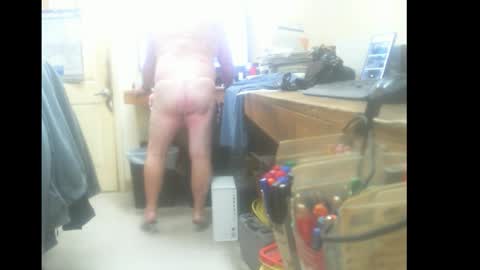 Snapshot of popstarbiker chatting on 11/25/25, 03:12 Pop online show from 11/25/25, 03:12