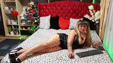 Snapshot of pornbubblebutt chatting on 12/19/24, 05:29 pornbubblebutt online show from 12/19/24, 05:29