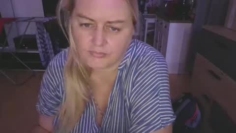 Snapshot of pornbusty chatting on 02/10/25, 07:49 MelissOfficial online show from 02/10/25, 07:49