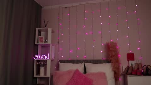 Masha  online show from 06/08/26, 01:28