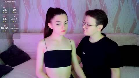 Snapshot of pornostendup chatting on 10/02/25, 08:27 Ana and Tati online show from 10/02/25, 08:27