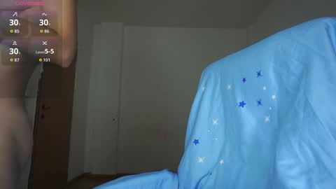 Snapshot of pornxxxcouple chatting on 10/13/25, 09:48    online show from 10/13/25, 09:48