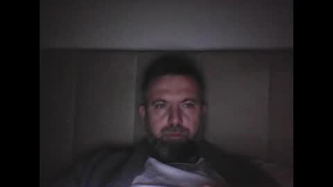 Snapshot of porw23 chatting on 10/19/25, 11:22 porw23 online show from 10/19/25, 11:22